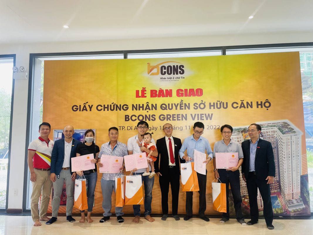 Lễ Bàn Giao Giấy Chứng Nhận Quyền Sở Hữu Căn Hộ Bcons Greenview